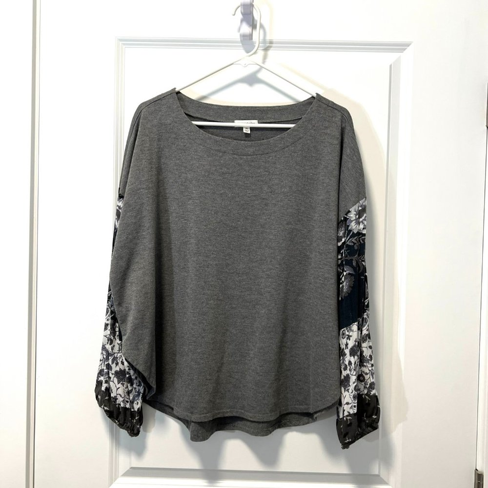 Adorable gray with floral arms sweatshirt/blouse